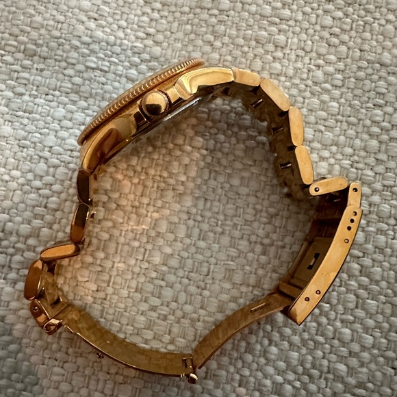 Fossil gold watch with blue face - Picture 4 of 4